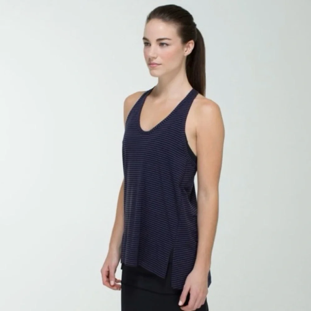 lululemon Mountain Tank Stripe Cadet‎ Purple Black